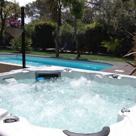 Le Clos Des Barelles Six-Fours-les-Plages Buitenkant foto
