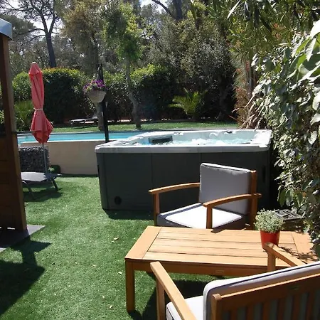 Le Clos Des Barelles Six-Fours-les-Plages Buitenkant foto