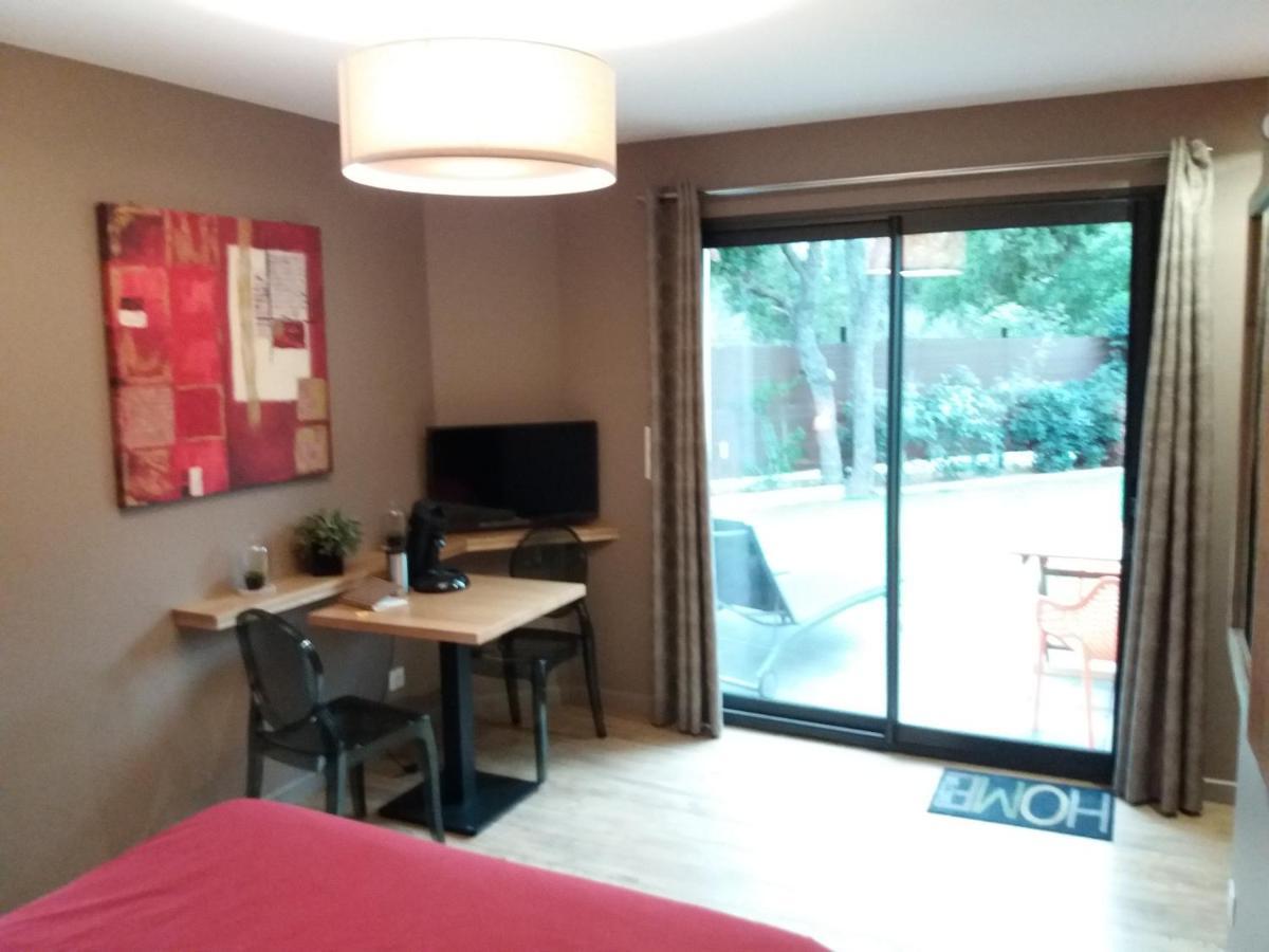Bed and breakfast Le Clos Des Barelles